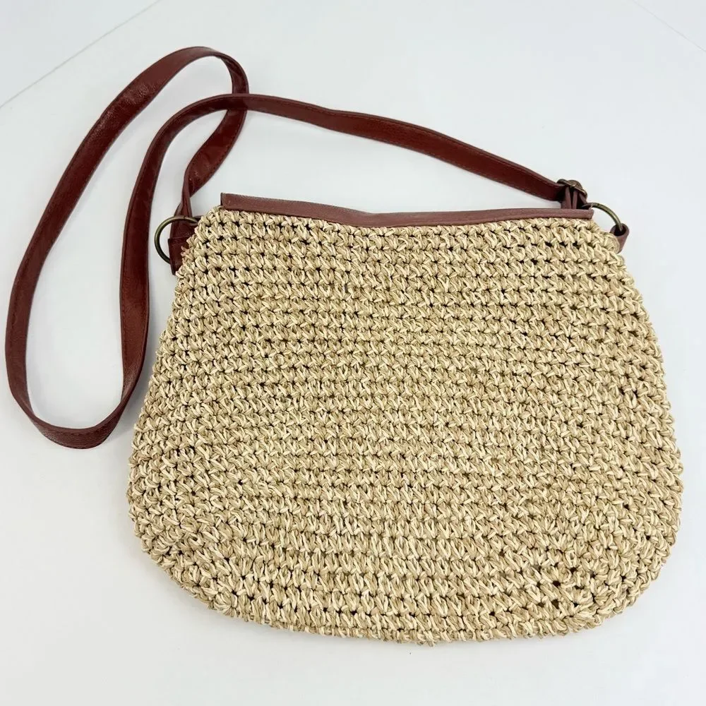 Sun N Sands Tan Woven Jute Faux Leather Bead Medallion Flap Crossbody Bag